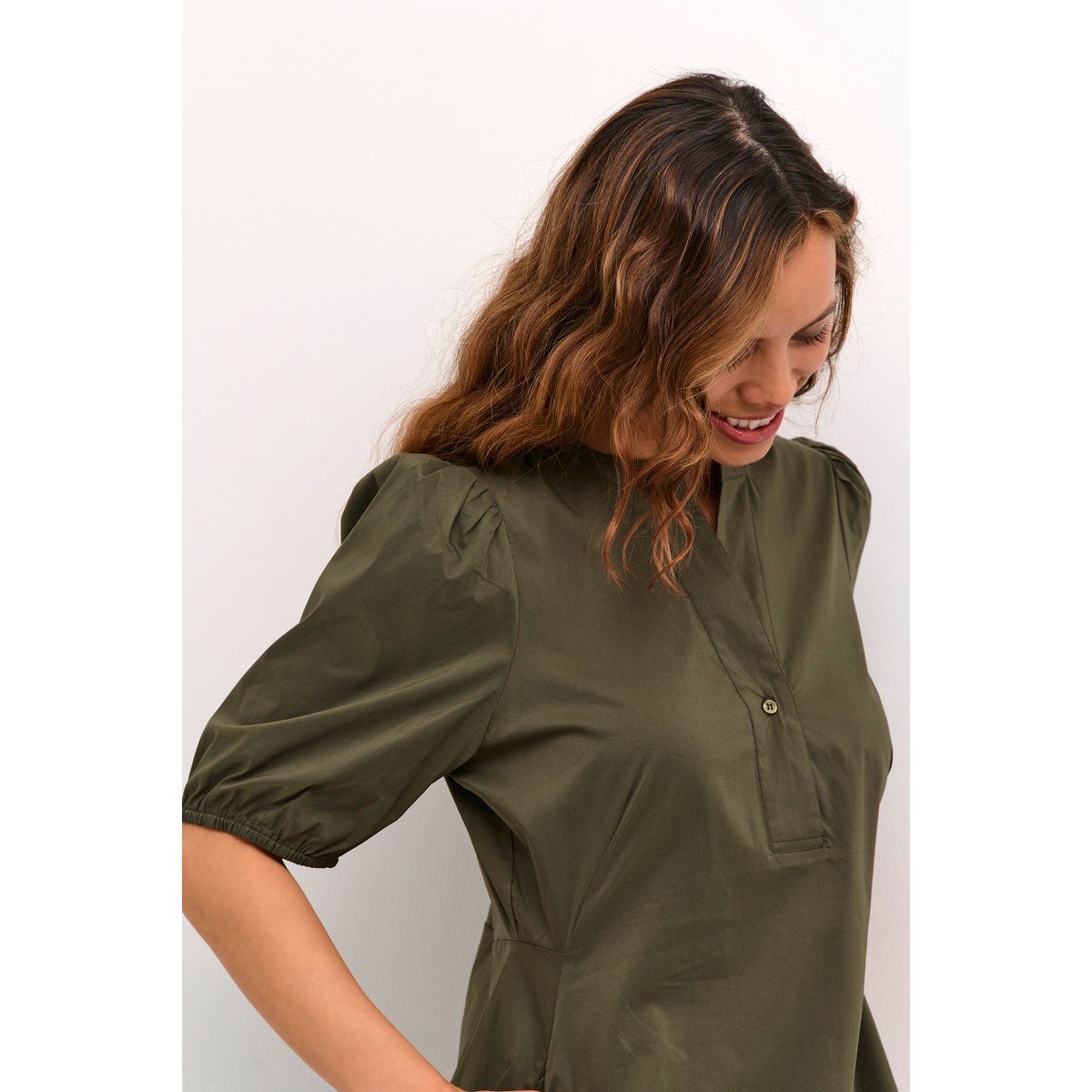 Robe vert burnt olive, CULTURE