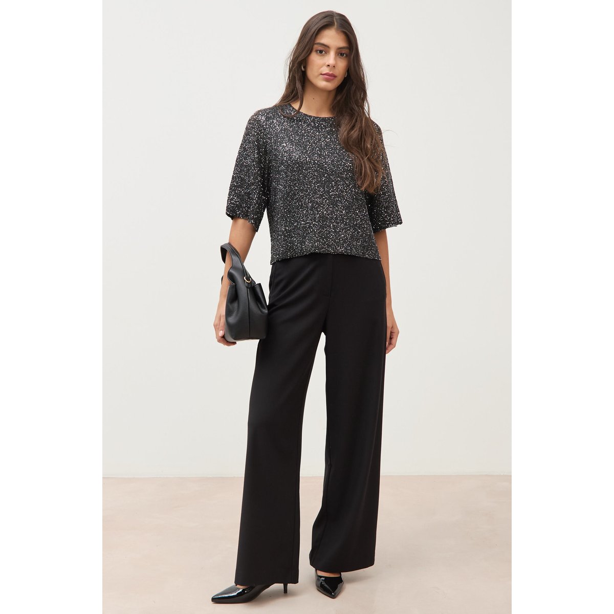 Pull manches courtes col rond brillant noir, BONOBO