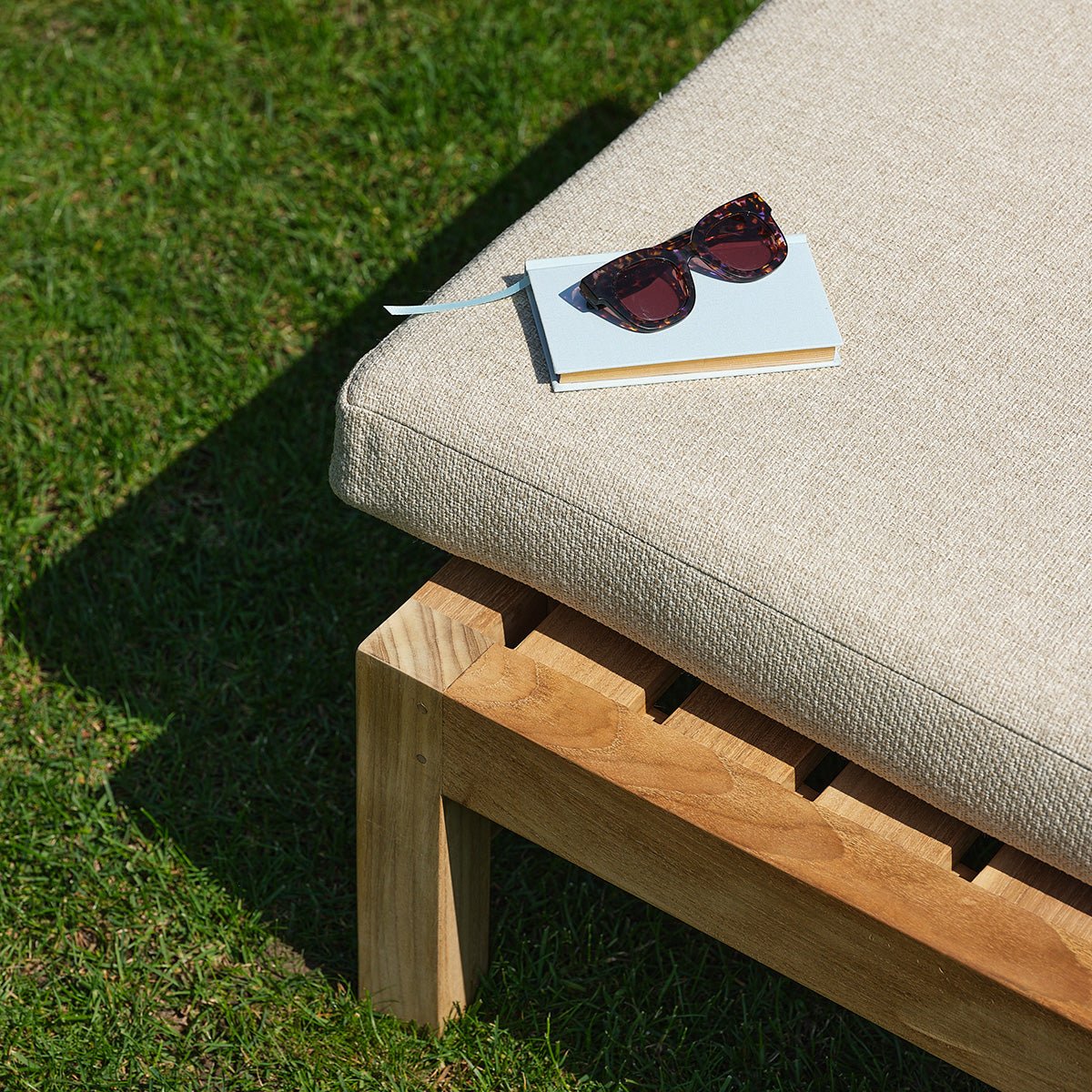 Bain de soleil double inclinable en teck massif avec coussins beige chiné PALOMBAGGIA beige_chine, BERAH GETAH