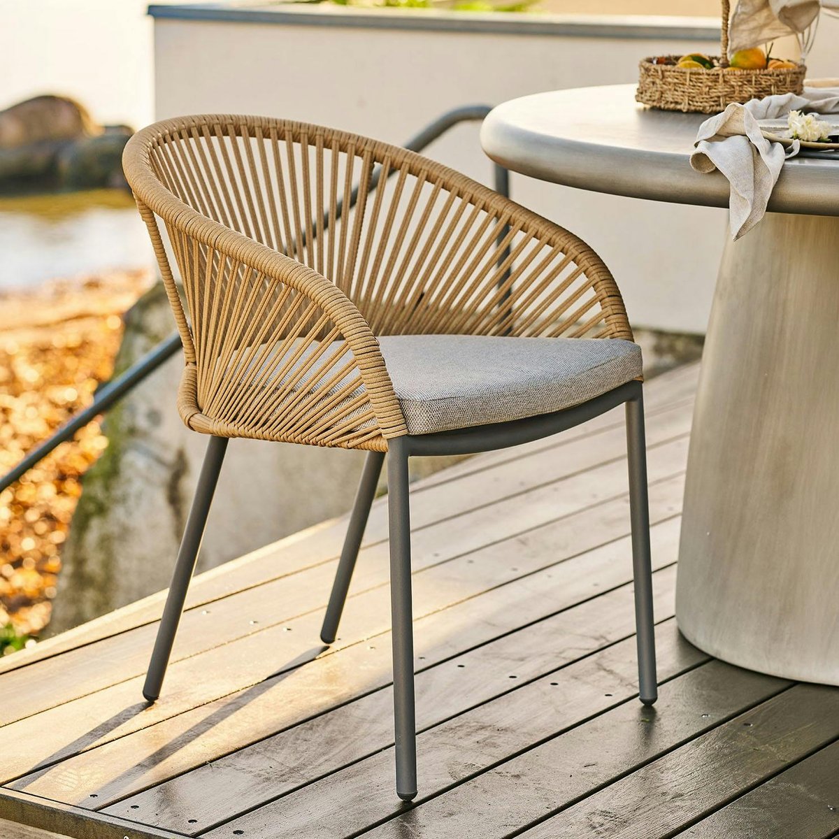 Fauteuil structure alu + coussin (lot de 2) KUTA beige, PIER IMPORT