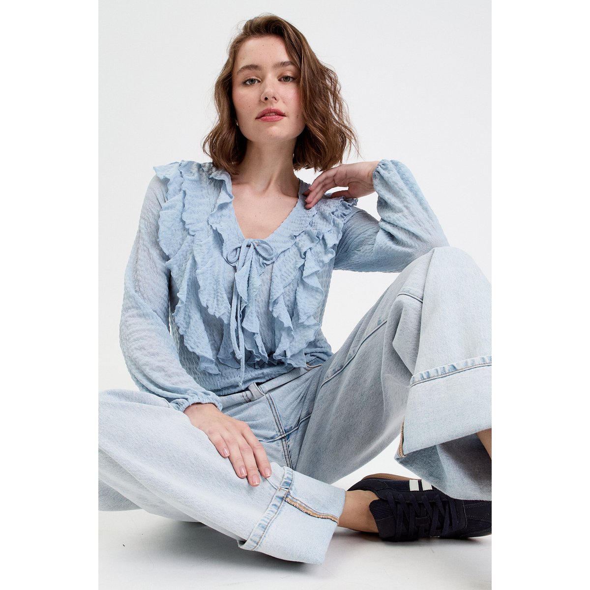 Blouse manches longues aspect dentelle bleu clair, CACHE CACHE