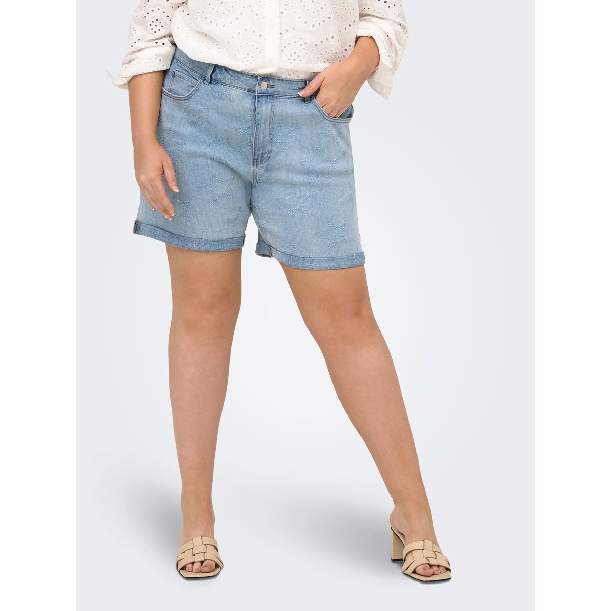 Short En Denim light blue denim, ONLY CARMAKOMA