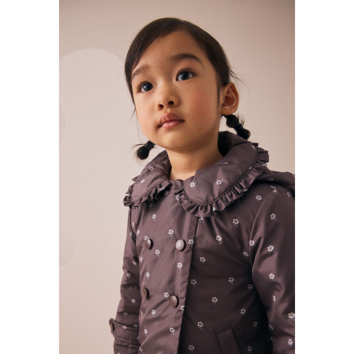 Manteau imperméable avec col orné de volants marron chocolat, NEXT