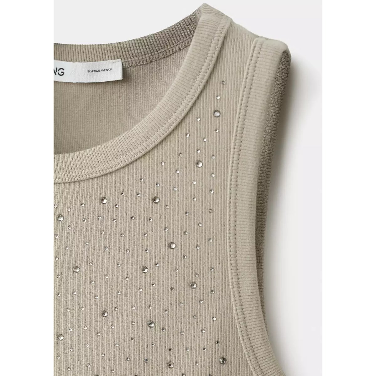 Top brillant à larges bretelles marron moyen, MANGO