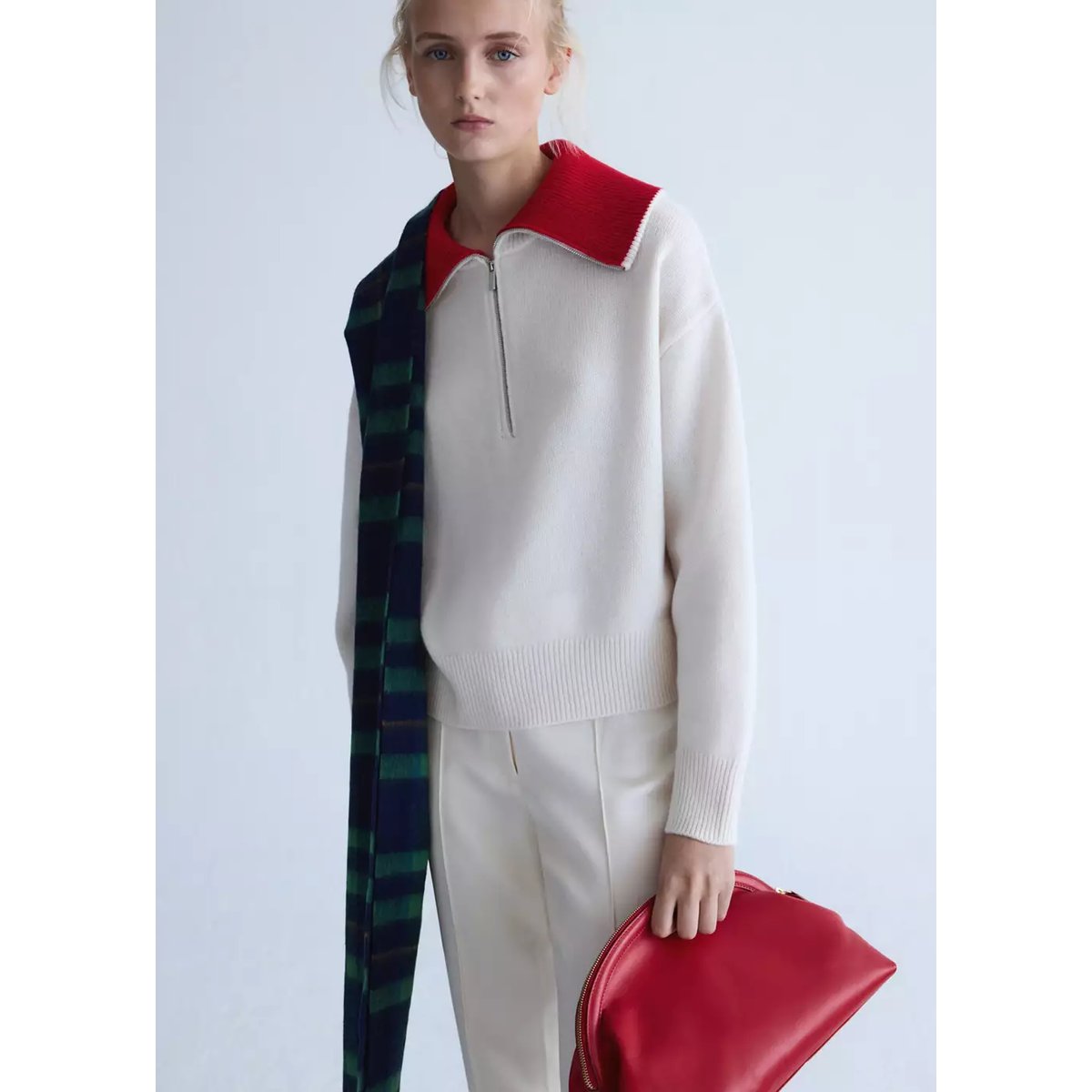Pull en laine avec col contrastant blanc cassé, MANGO