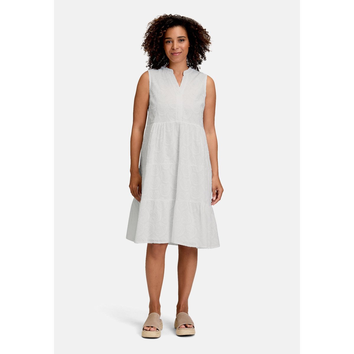 Robe en dentelle à motif ajouré blanc, CARTOON