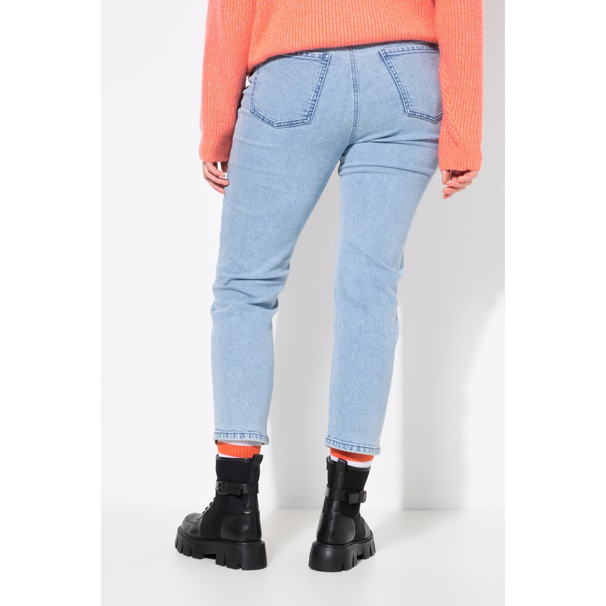 Jean Mom 5 poches, délavage clair, coupe Wide bleu clair, STUDIO UNTOLD