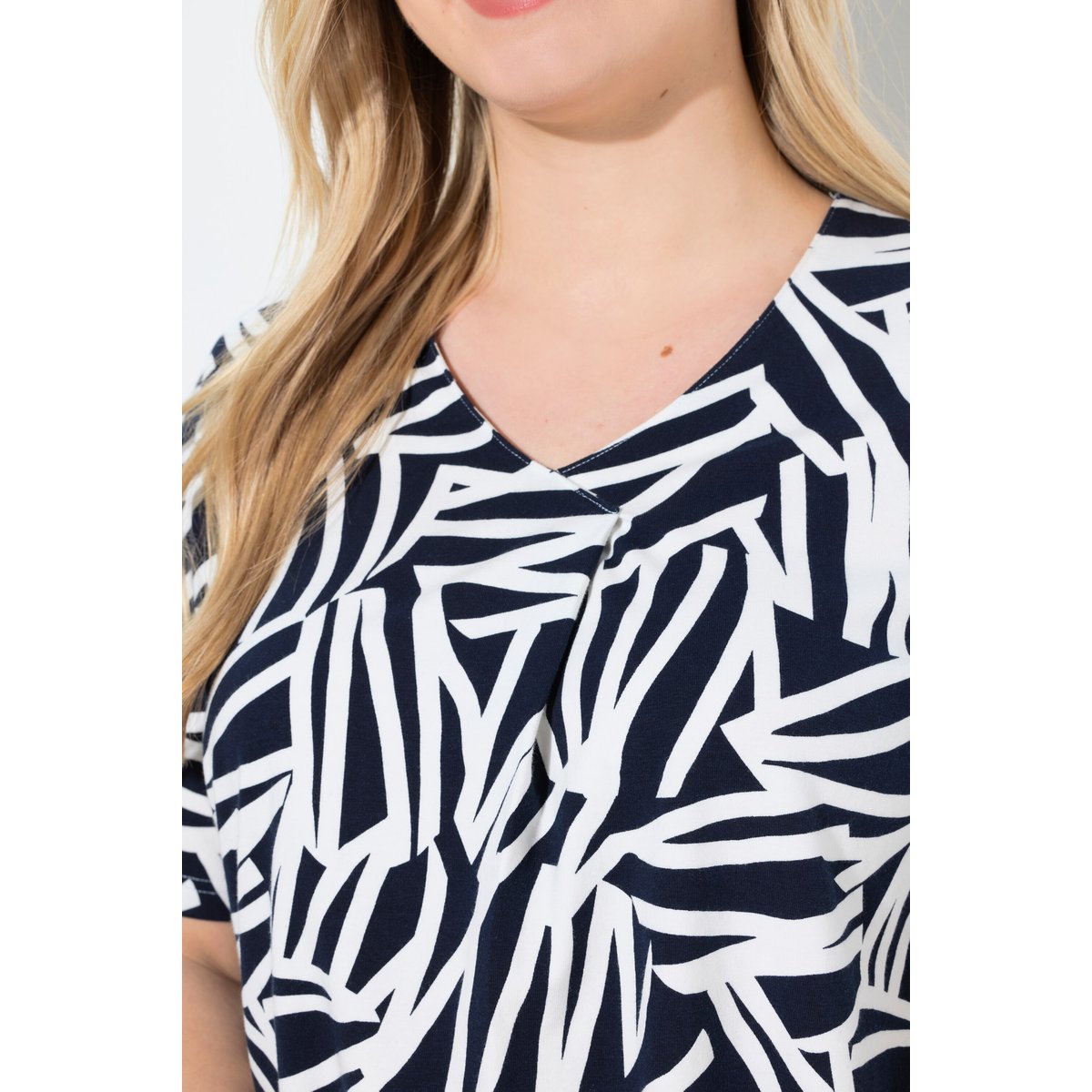 T-shirt avec pli fantaisie marine, ULLA POPKEN