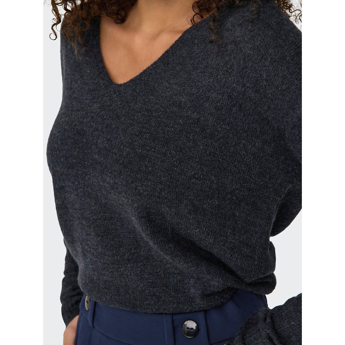 Pull col v en fine maille bleu marine, JDY