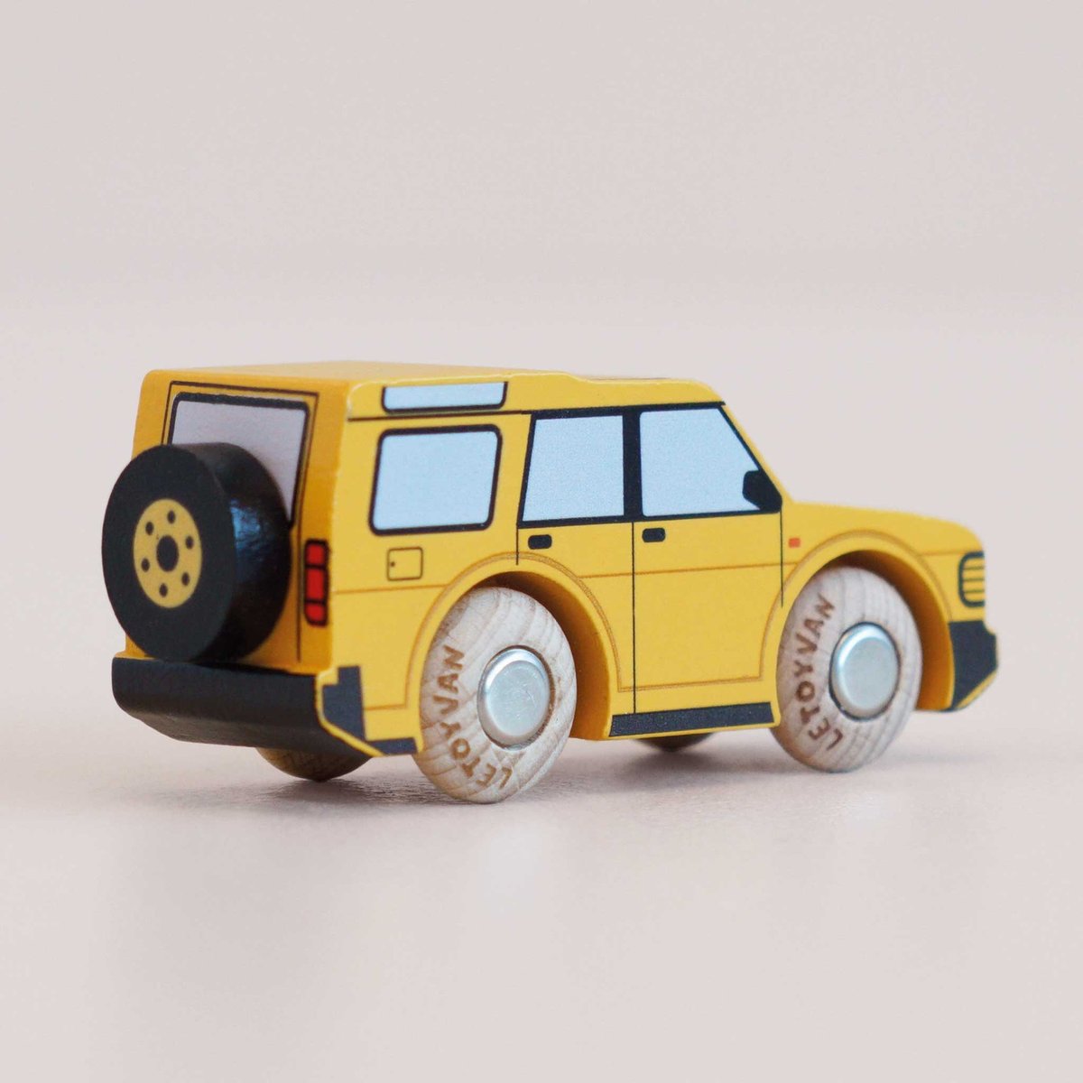 Voiture Riley No 35 jaune, LE TOY VAN
