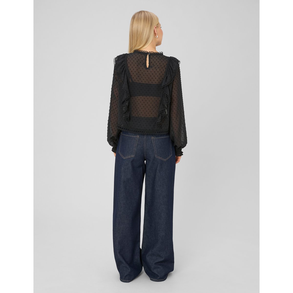 Blouse plumetis volantée noir, BZB