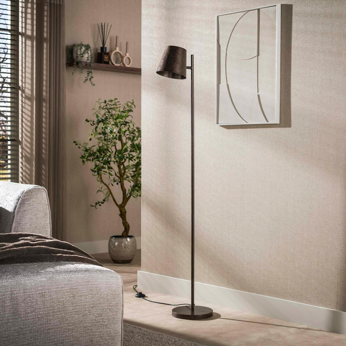 Lampadaire vintage en métal NIAGARA marron, PIER IMPORT