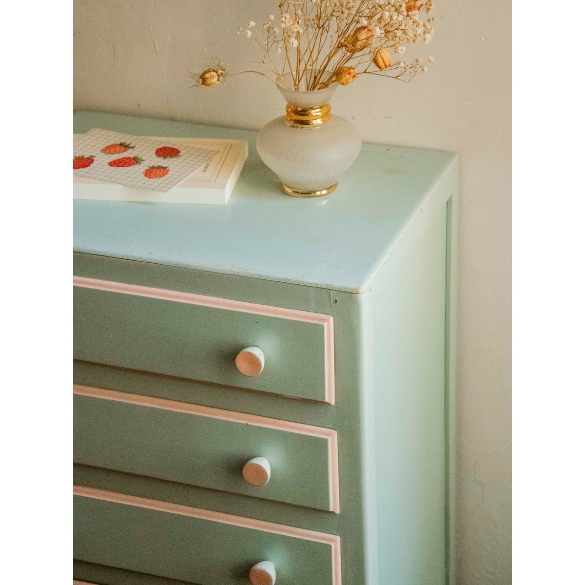 Petite commode bleue et rose pastel Garance N°663 - Bon état bleu, DEBONGOUT