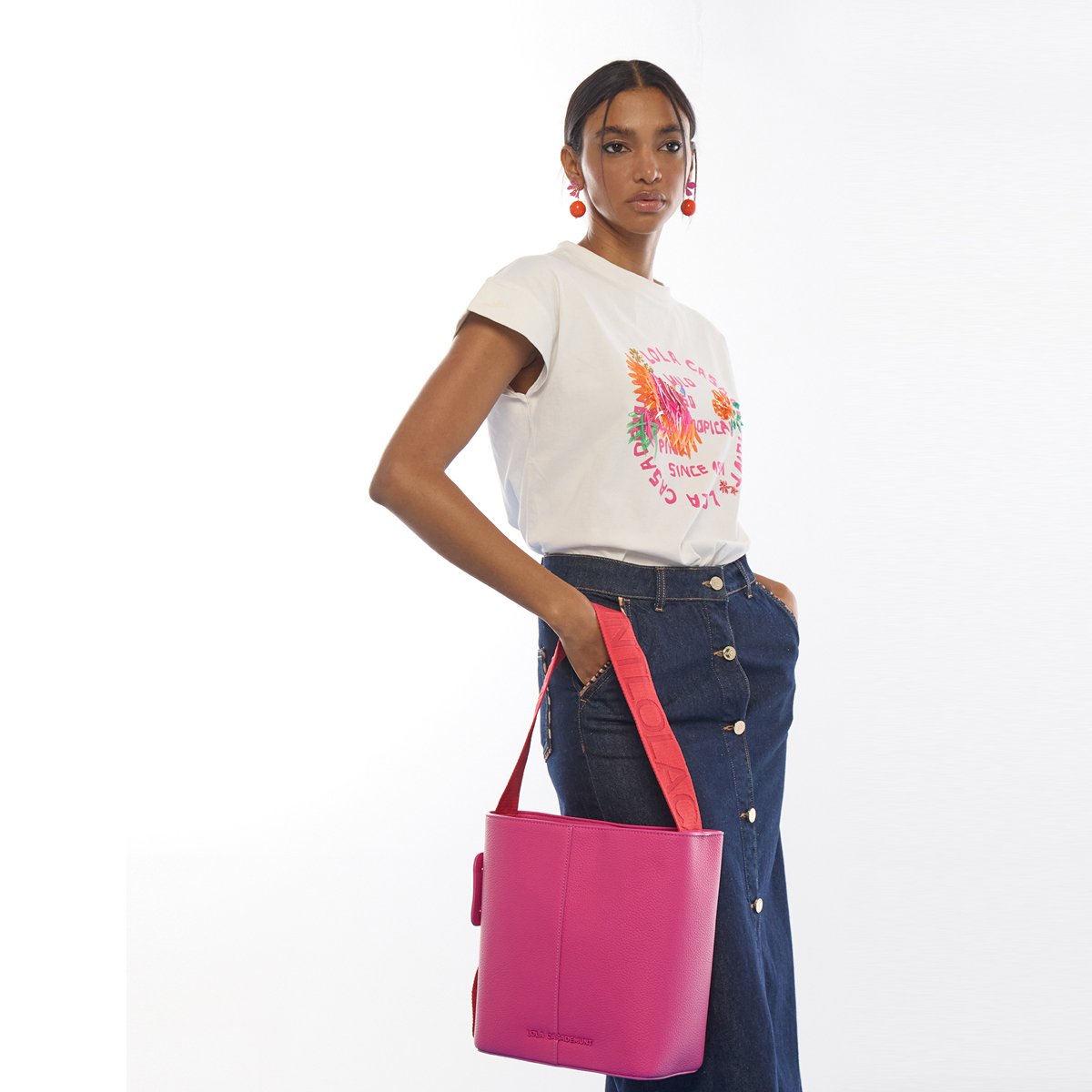 Sac seau avec bandoulière fuchsia, LOLA CASADEMUNT