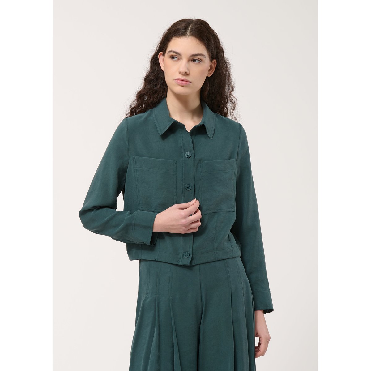 Chemise en modal vert meleze, HUMILITY