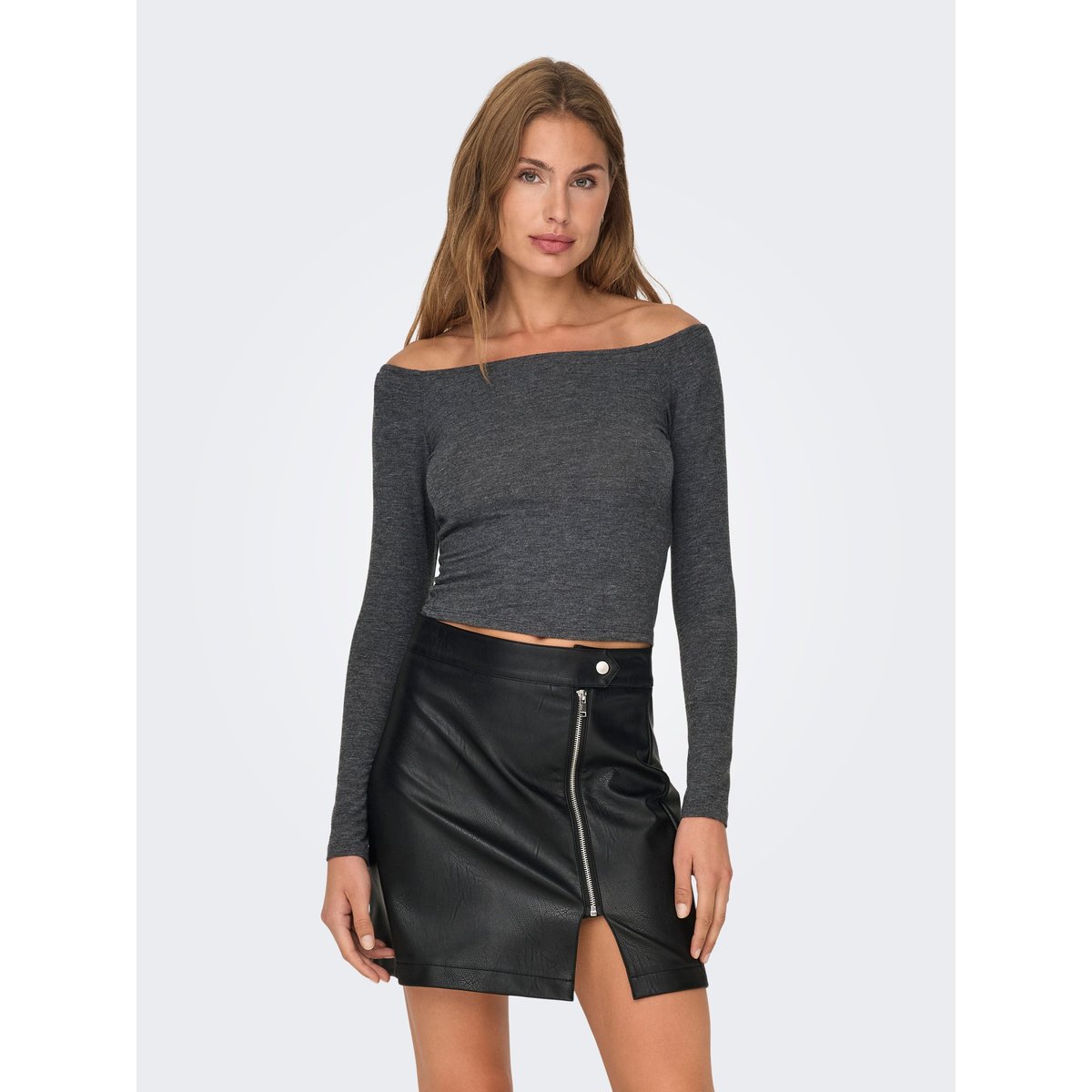 Top black 1, ONLY