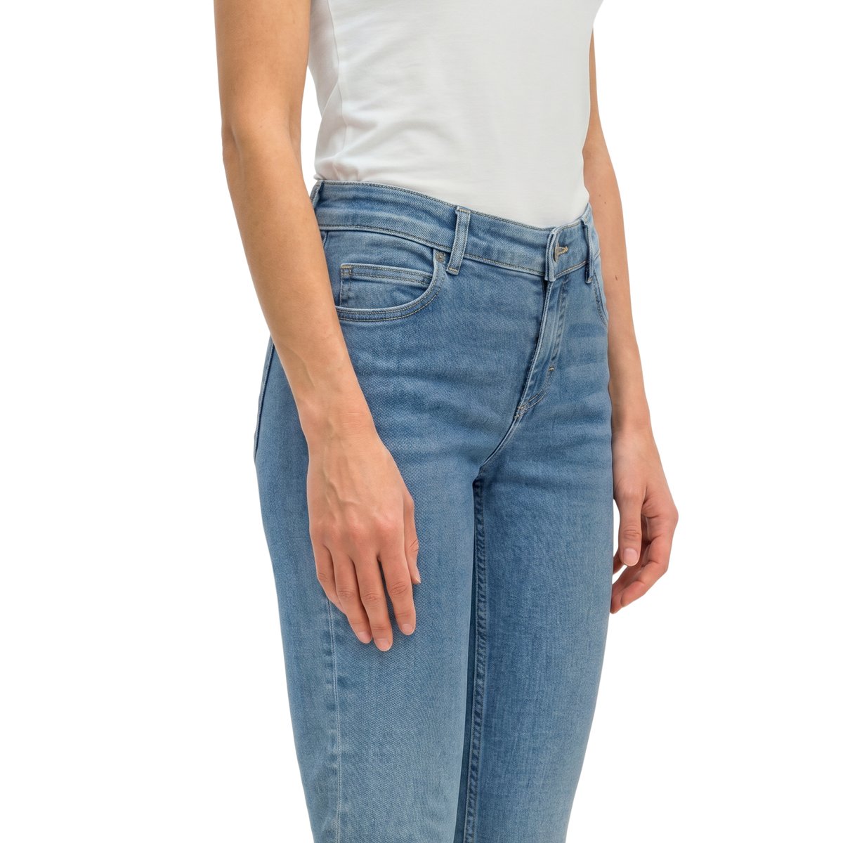 Jeans modèle Alby slim en Organic Cotton Stretch bleu, MARC O'POLO