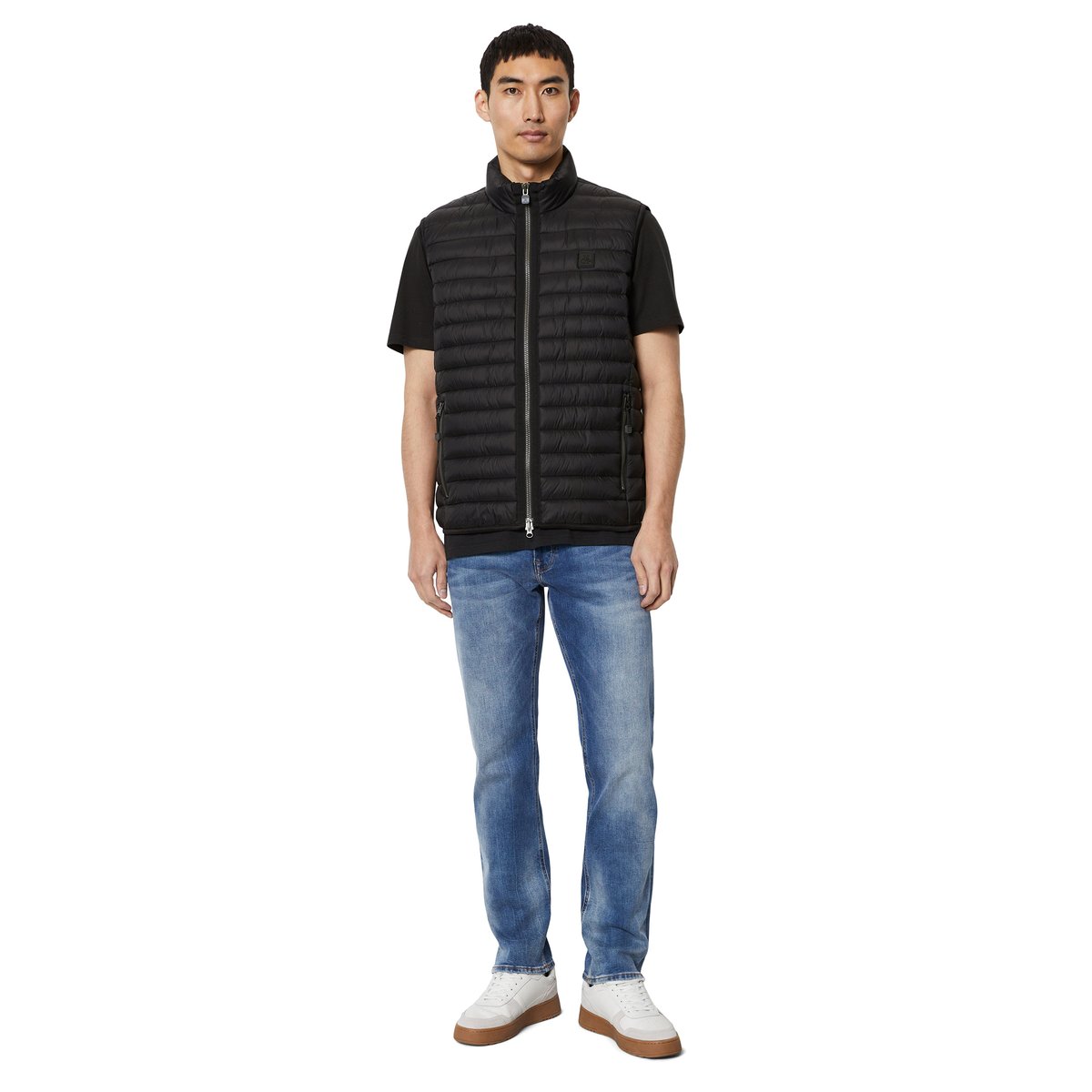 Gilet matelassé regular en matériau recyclé noir, MARC O'POLO