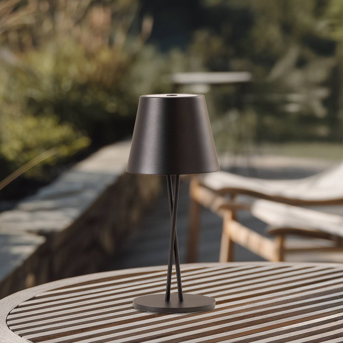 Luminaire de terrasse en métal moderneLED noir, LINDBY