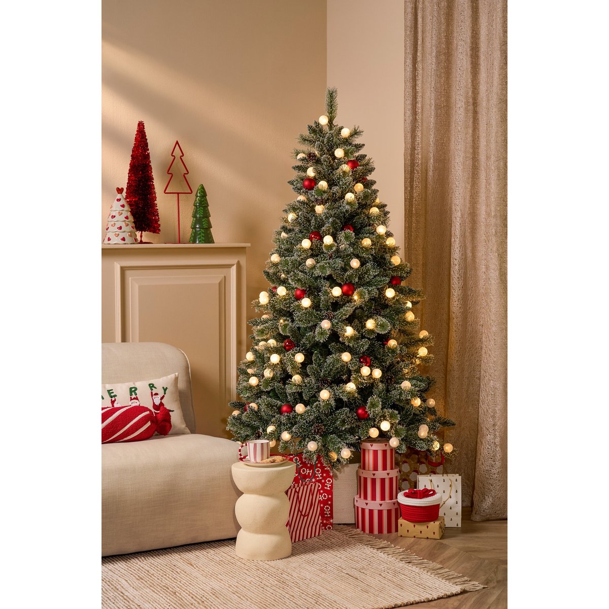 Sapin de Noël artificiel avec décorations et LED H180 cm KAPRUN vert, BLACK BOX TREES