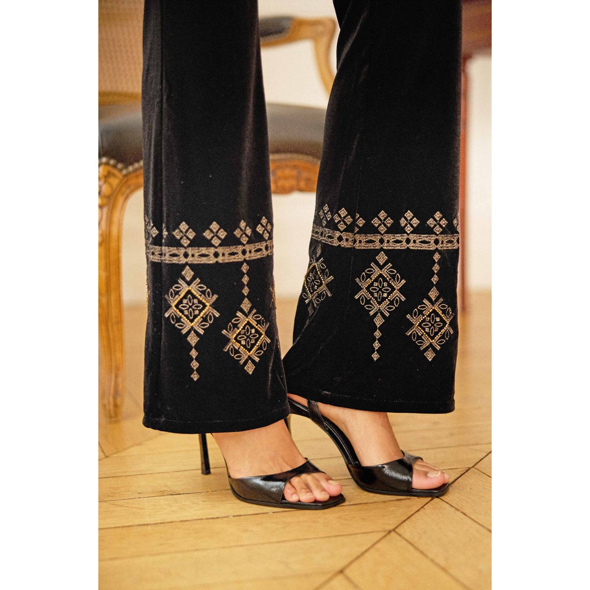 Pantalon flare imprimé broderie PALMERA 00-noir, LA PETITE ETOILE
