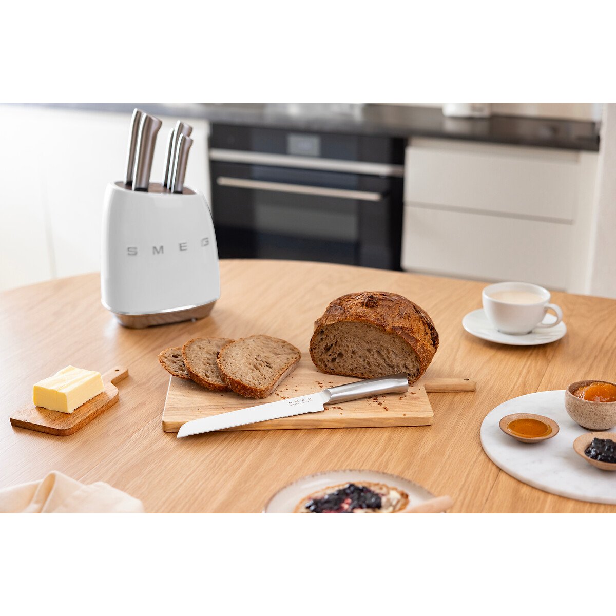 Bloc de 6 couteaux multi-usages blanc, SMEG
