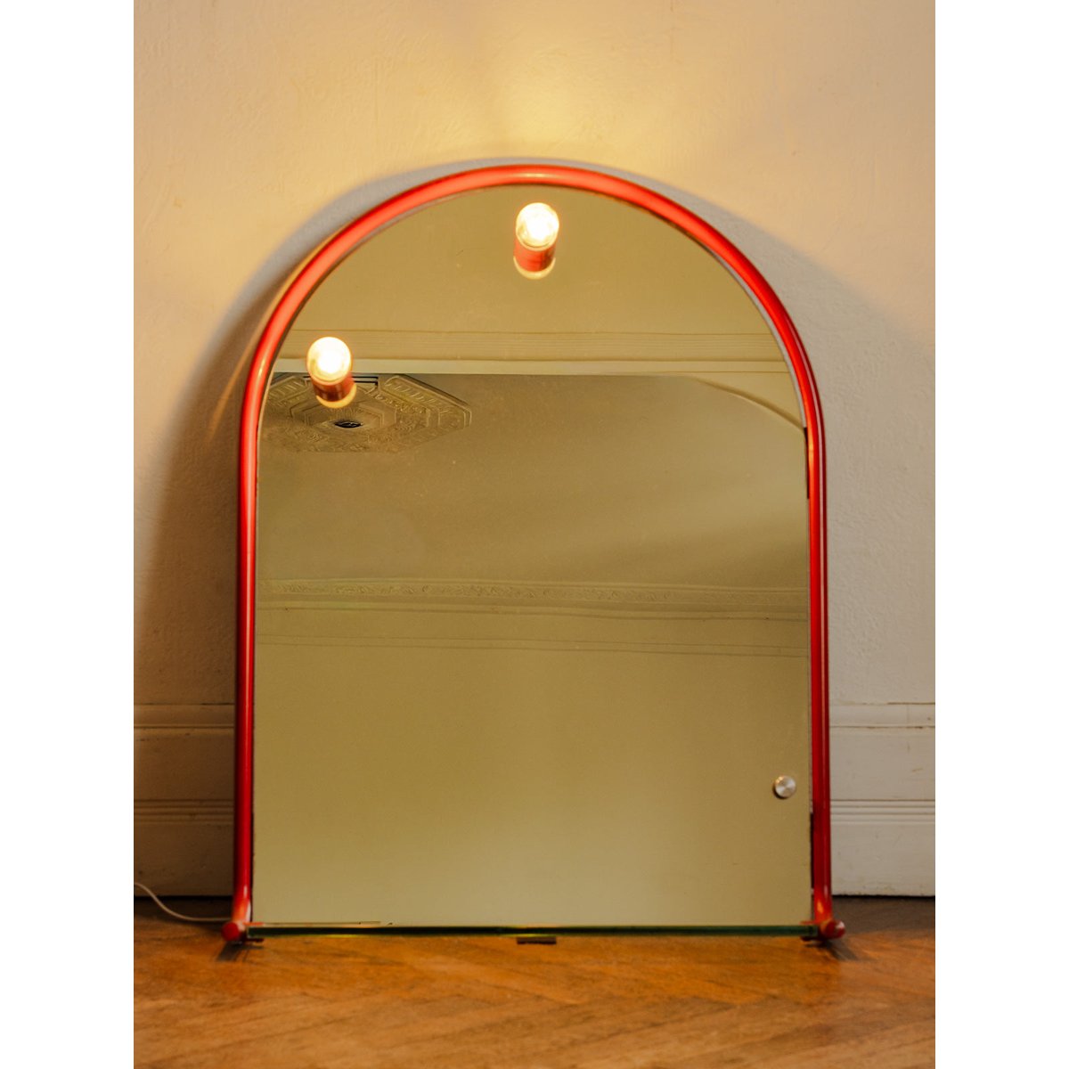 Miroir en métal rouge Igor N°1185 - Bon état rouge, DEBONGOUT