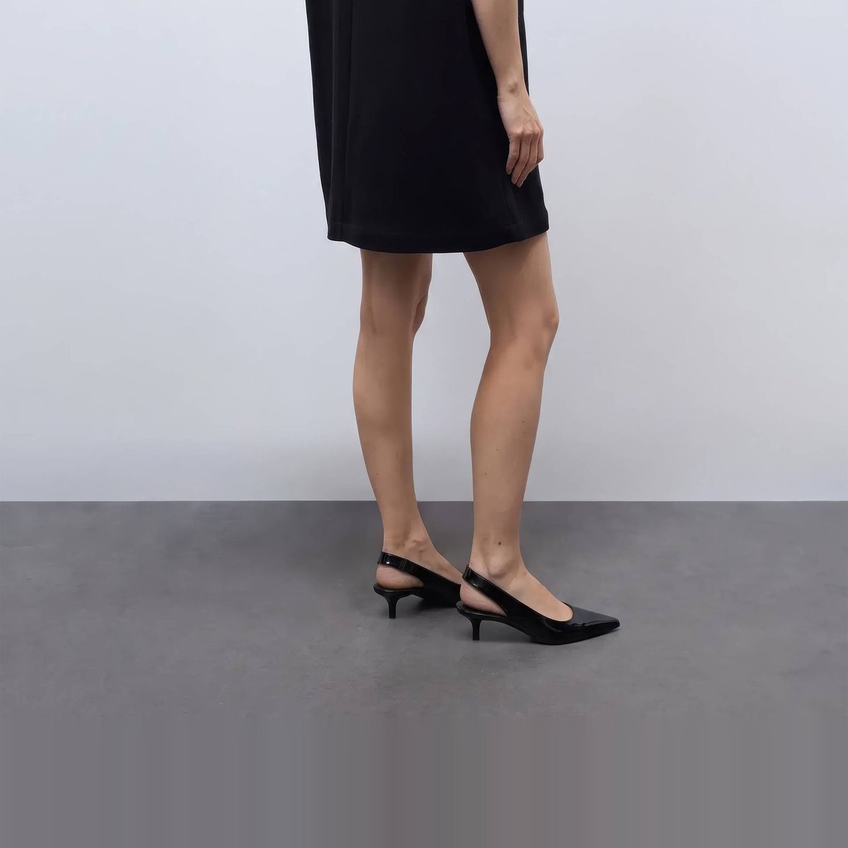 Robes manches courtes unie contenant de la laine noir, MONOPRIX