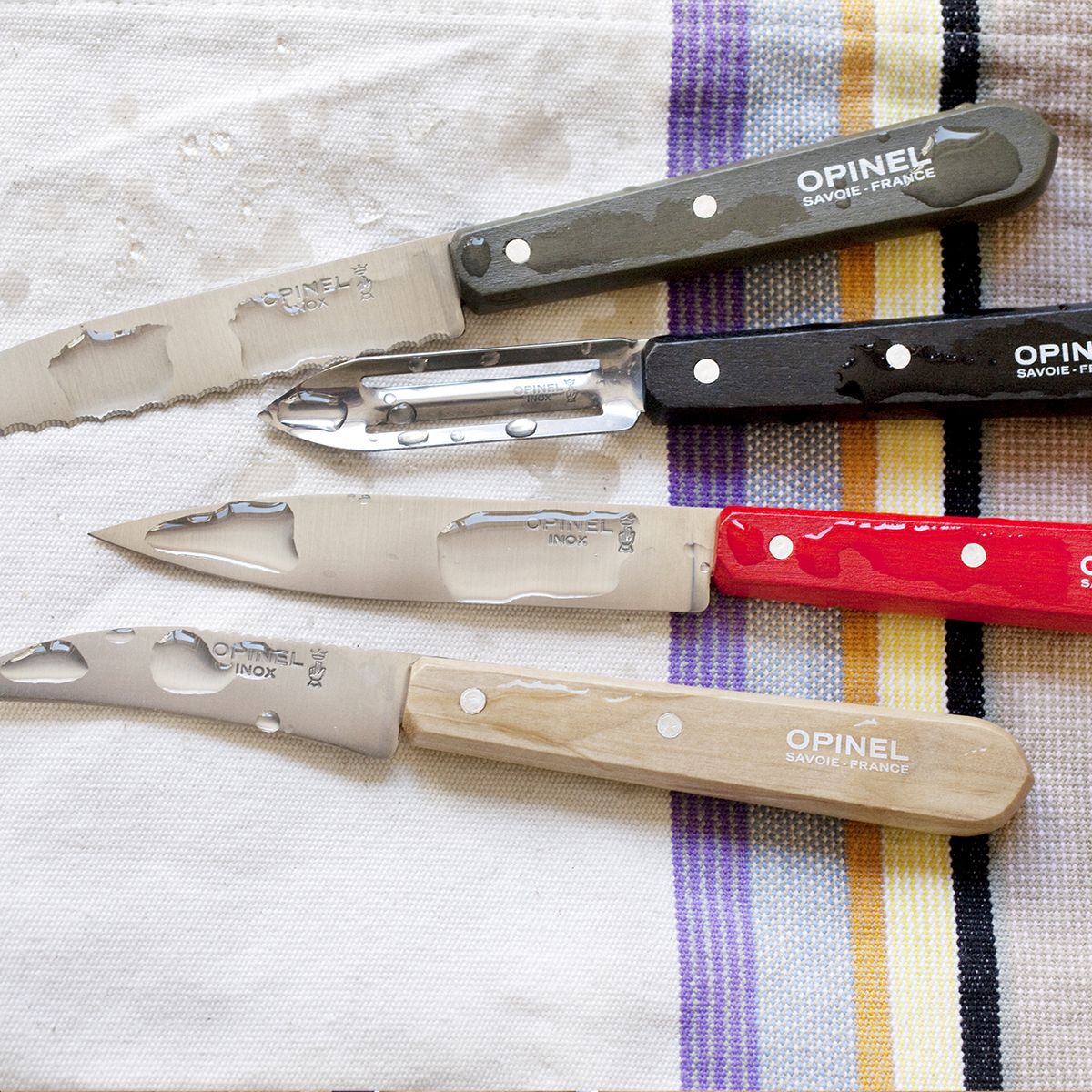 Couteau Les Essentiels Loft multicolore, OPINEL