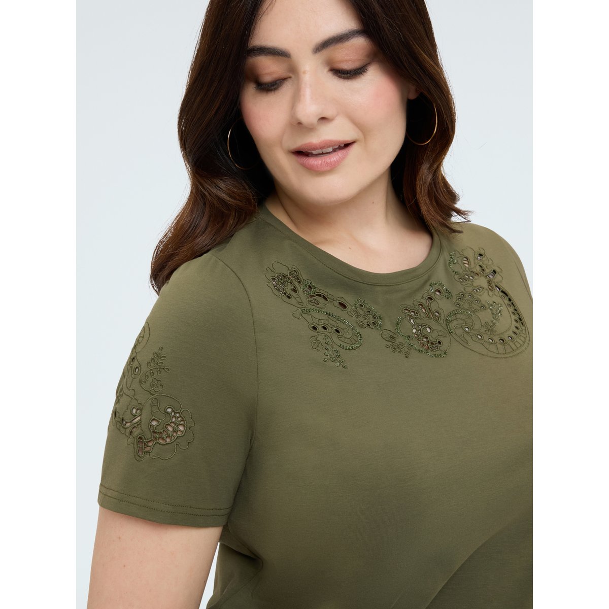 T-shirt avec dentelle et clous verde militare, FIORELLA RUBINO