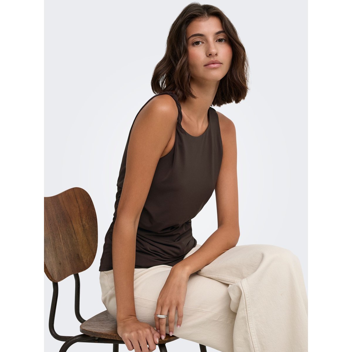 Top chocolate plum, JDY