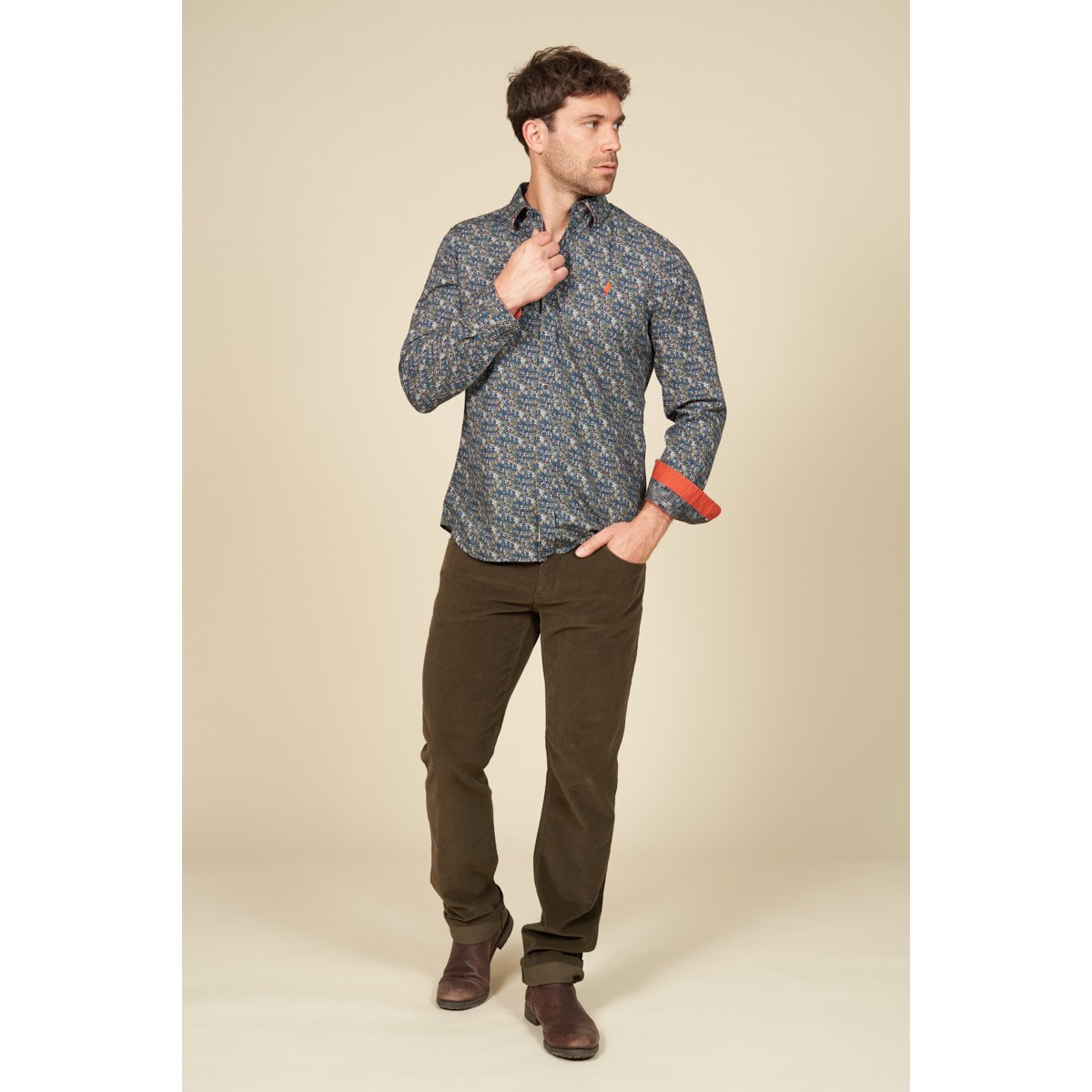 Chemise imprimée motif petites fleurs bleu marine, MCS