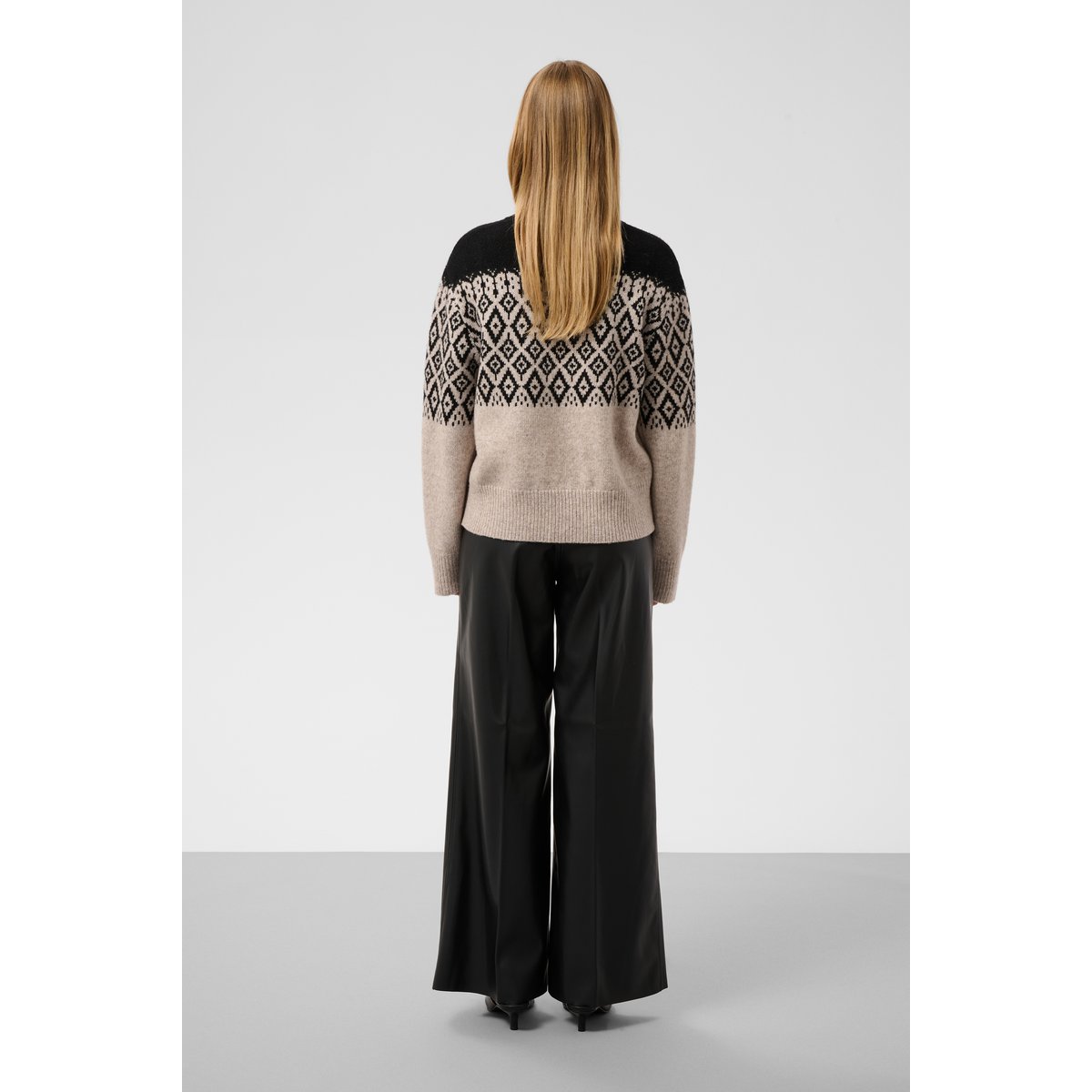 Pullover tricoté noir black and pistachio fair isle, SOAKED IN LUXURY