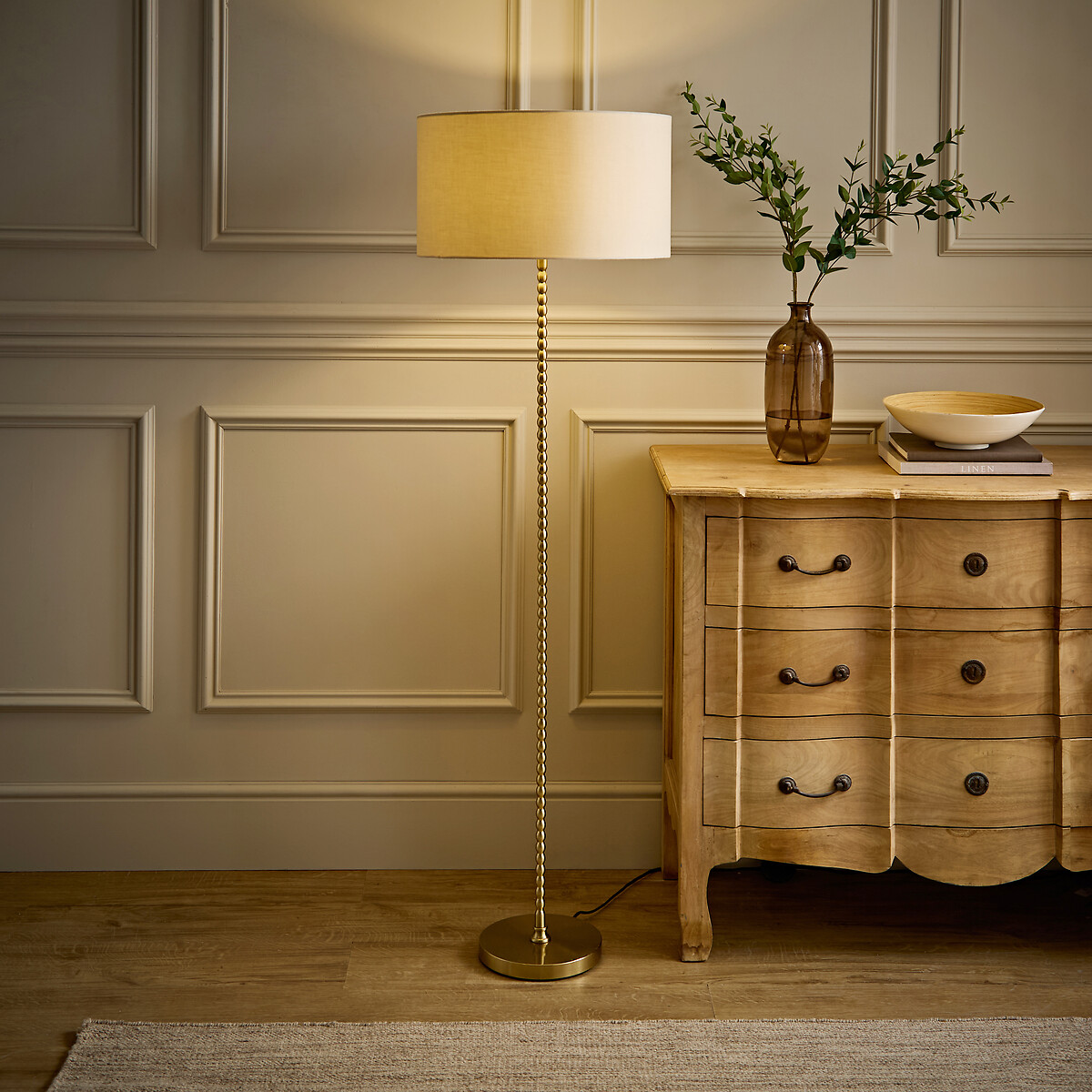 Max Bobble Floor Lamp with Fabric Drum Shade in Matte Black natural, SO'HOME