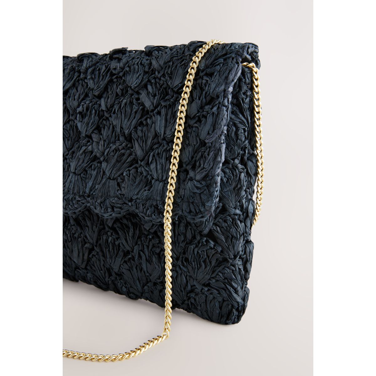 Pochette aspect paille noir, NEXT