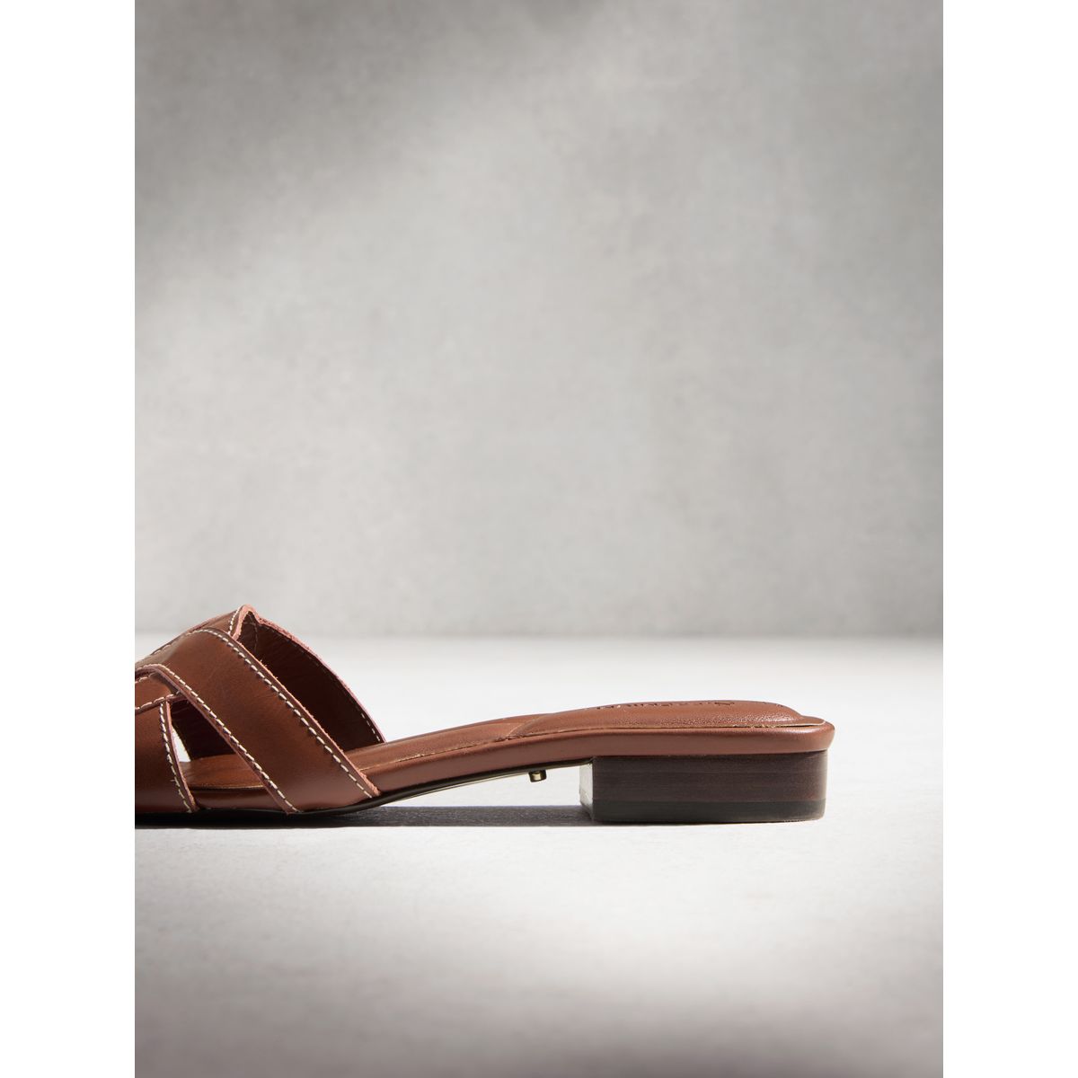 Mules en cuir à bout carré n. premium marron fauve, NEXT