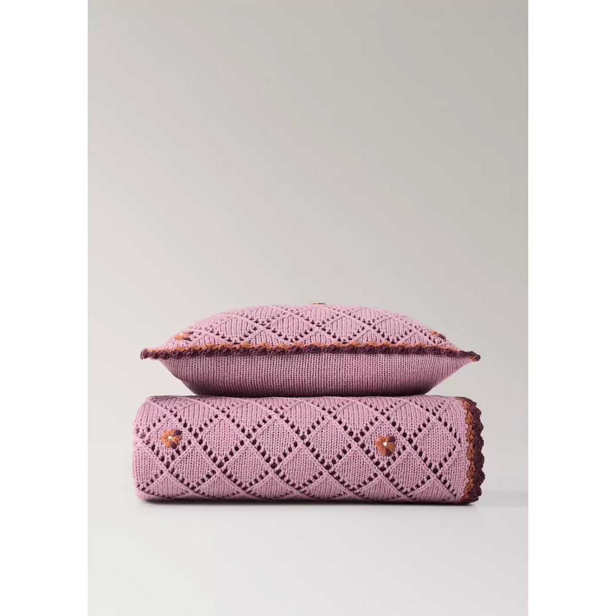 Plaid en maille à motif floral en mélange de laine violet clair/pastel, MANGO HOME