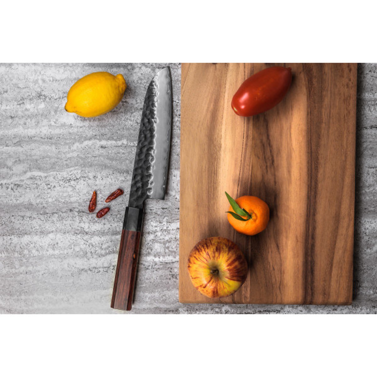 Couteau Sequoia San Mai modèle santoku 18cm brute de forge v002237, SAYUTO
