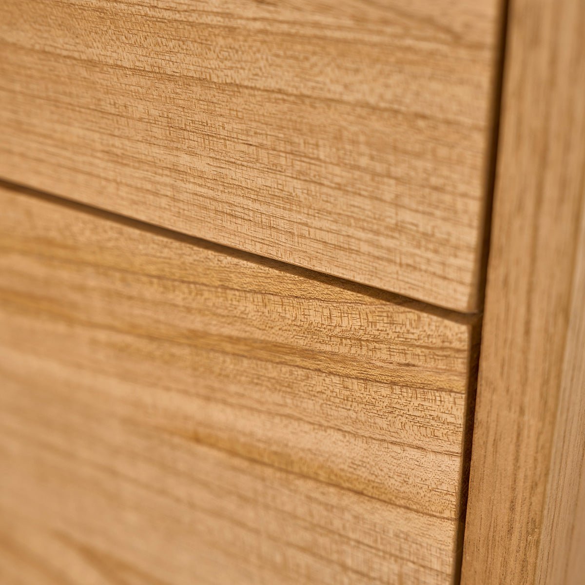 Buffet en bois massif 90 cm 3 tiroirs LEOPOLD naturel, BERAH GETAH