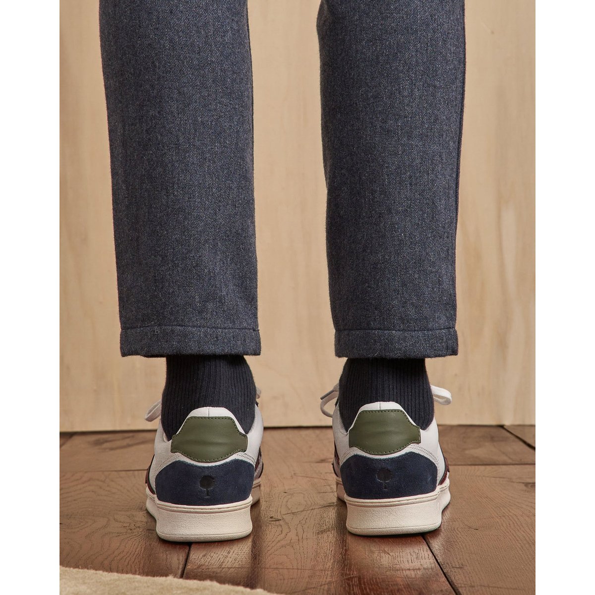 Baskets basses cuir suede HAZEL blanc et bleu marine, FAGUO