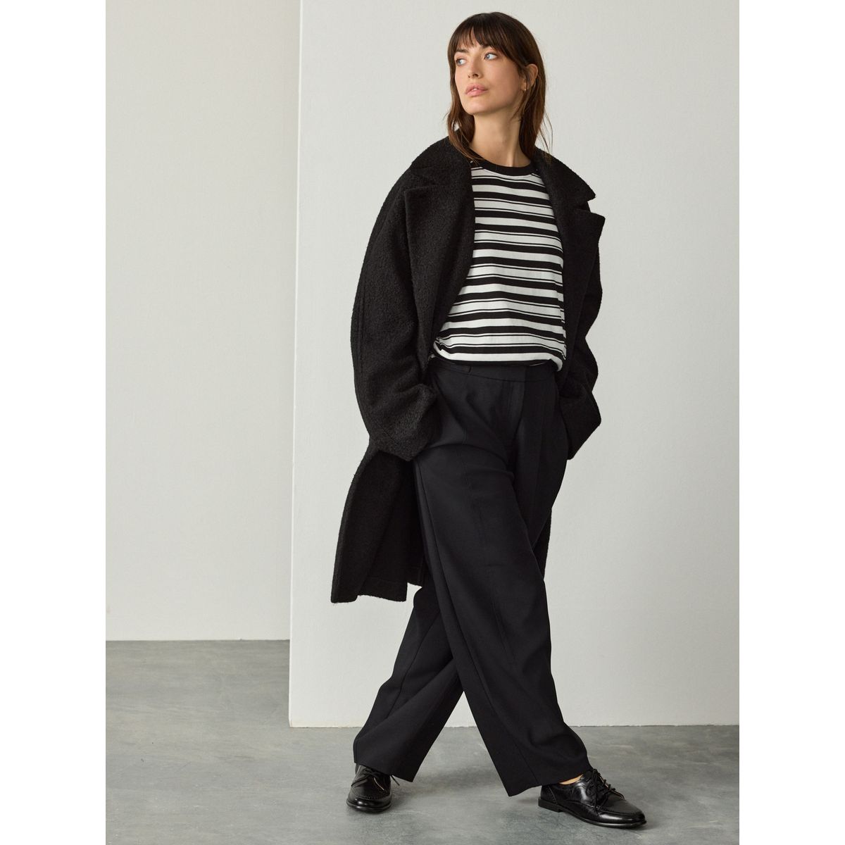 Cardigan boutonné avec col à revers noir, NEXT