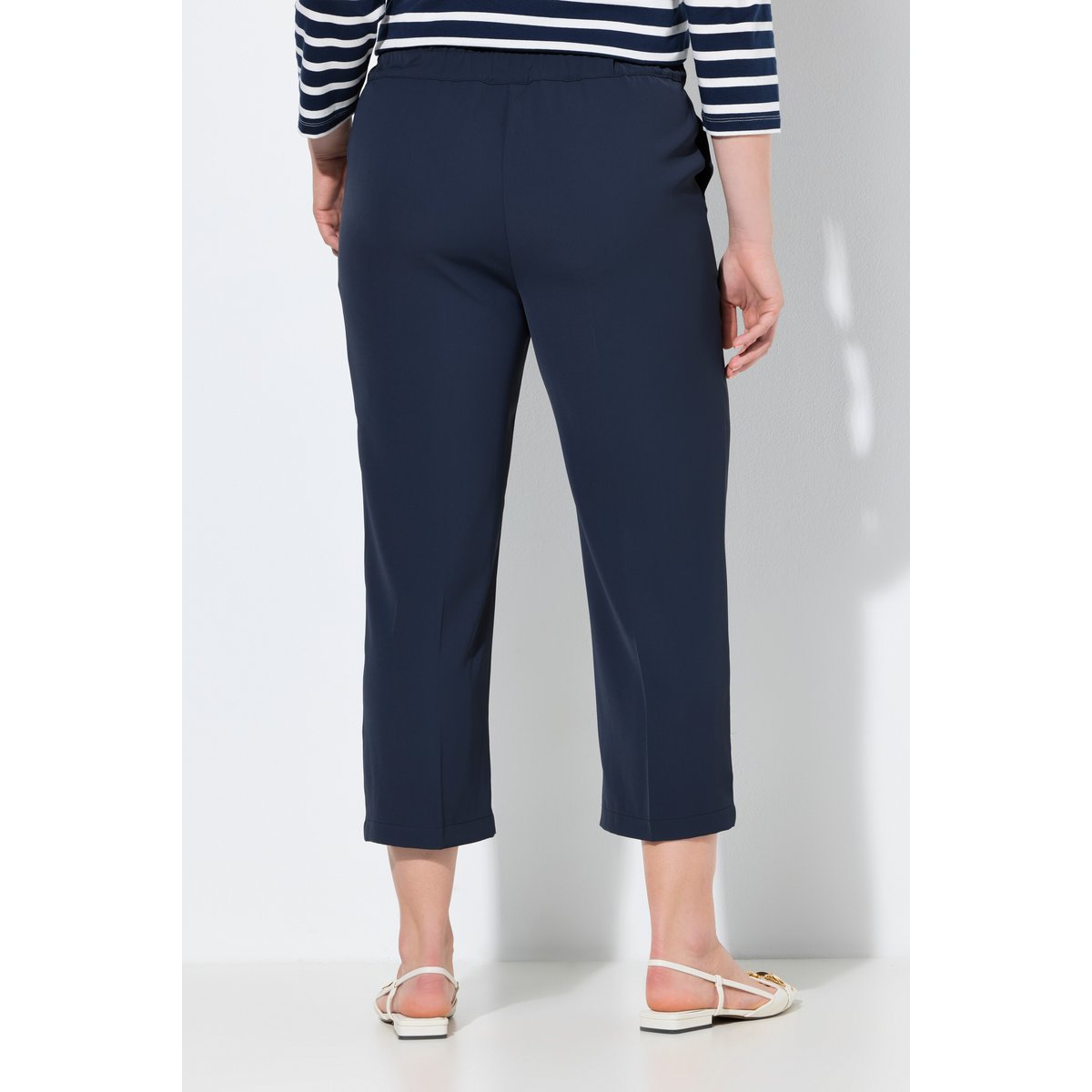 Pantalon 7/8 à pinces. Taille élastique marine, ULLA POPKEN