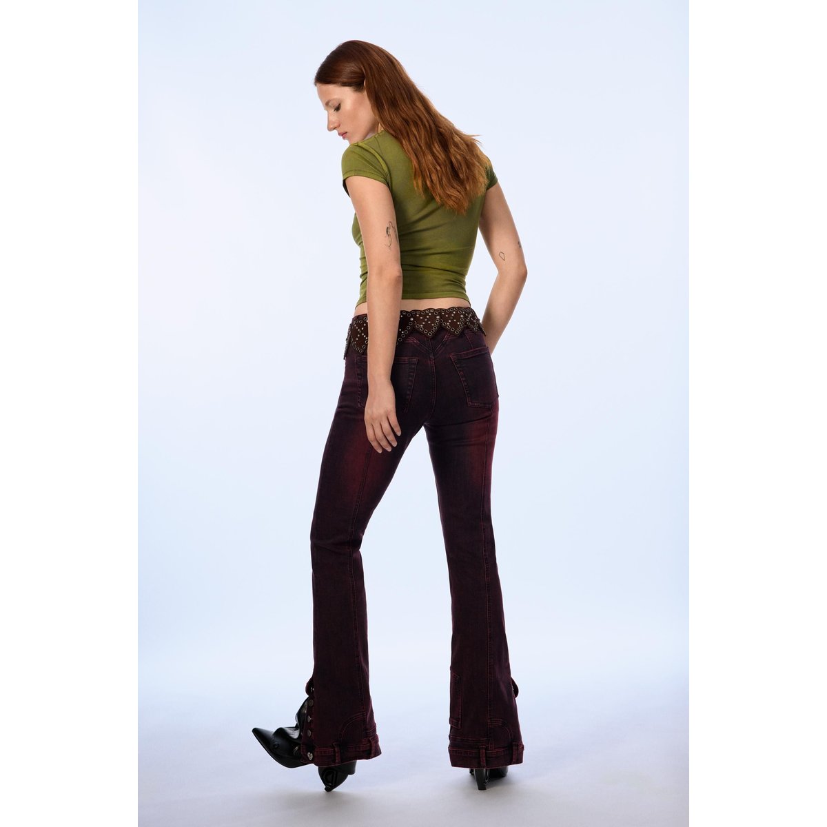 Jean flare rouge, DESIGUAL