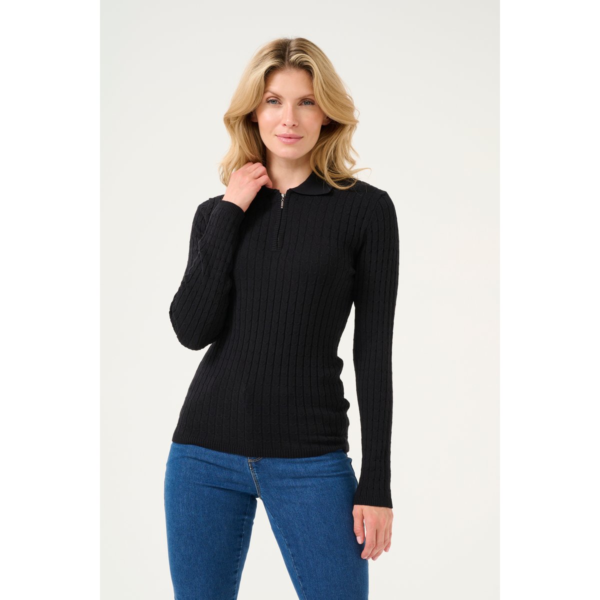 Knitted pullover noir black deep, KAFFE