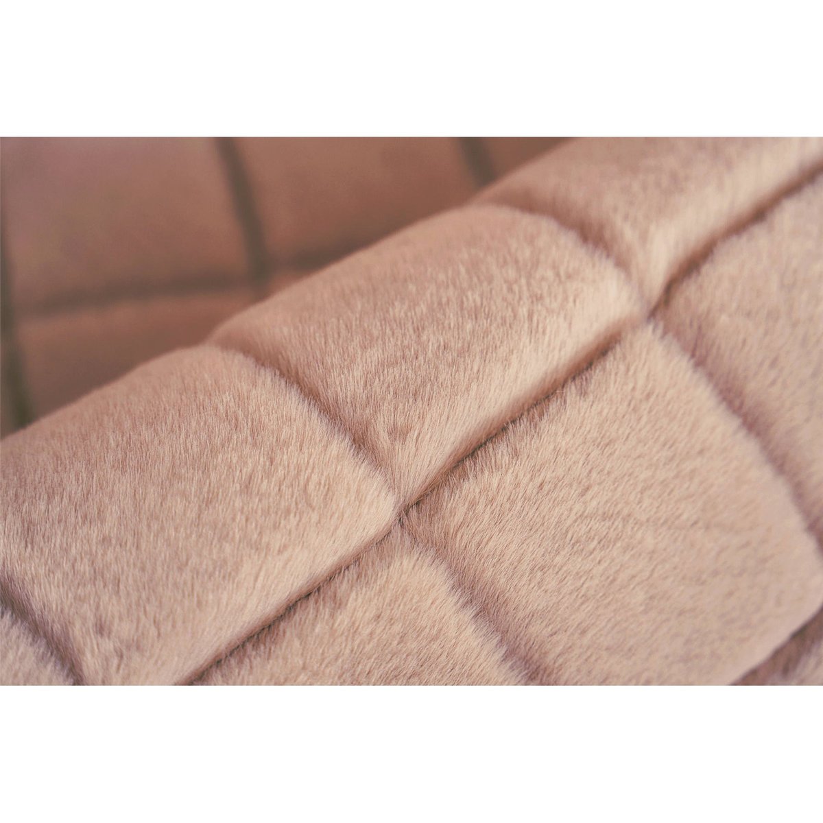 Tapis rectangulaire à motif gaufré losange rose poudré pastel, ARTE ESPINA