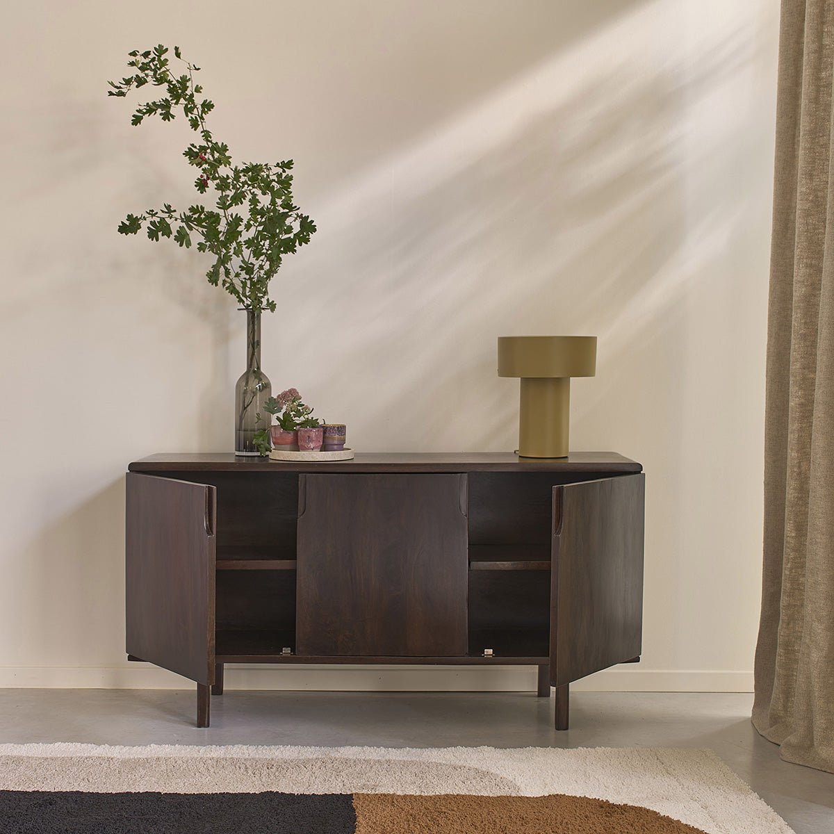 Buffet 3 portes en manguier massif 150 cm LAZARE couleur unique, BERAH GETAH