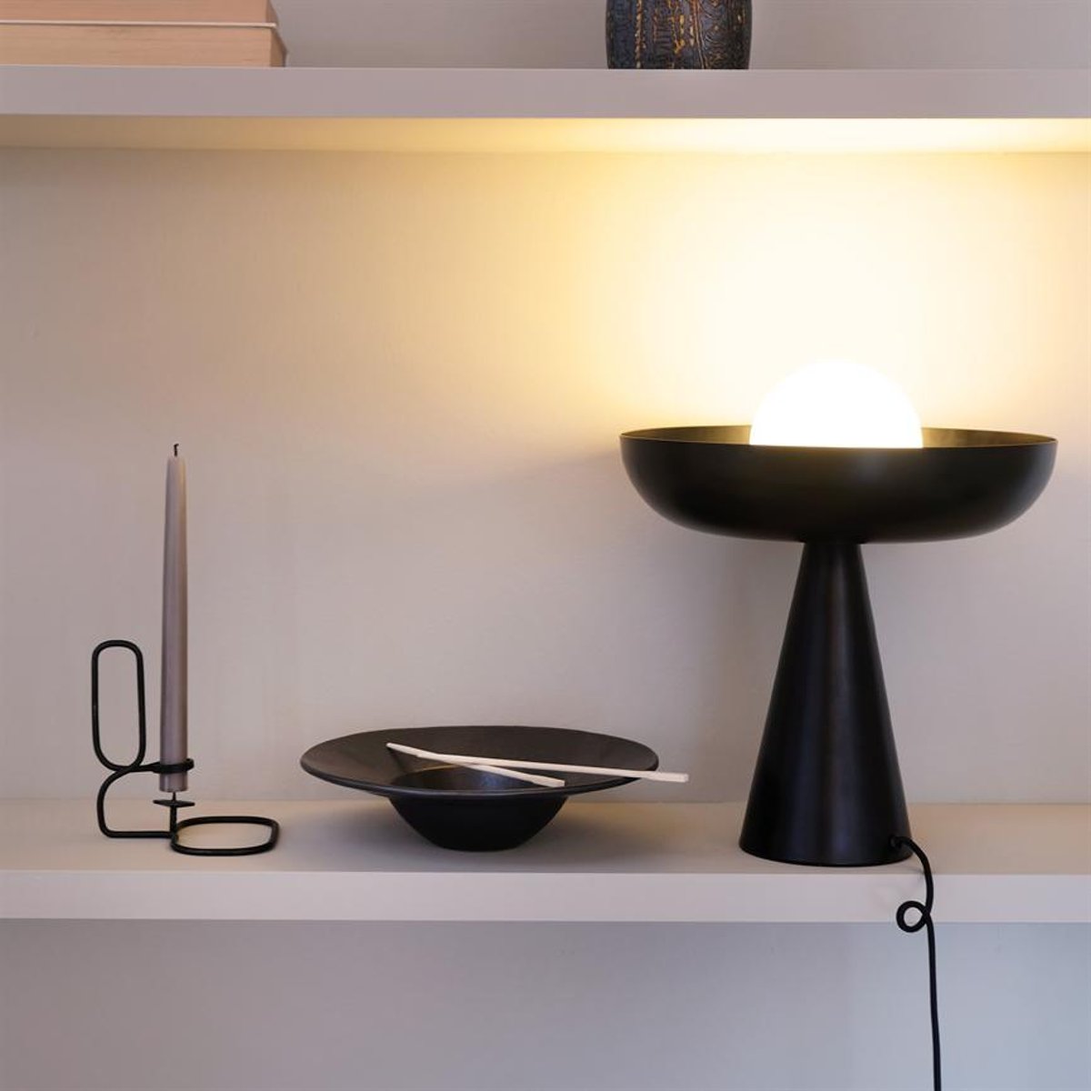 Lampe à poser en Métal et verre AVA noir, DYBERG LARSEN