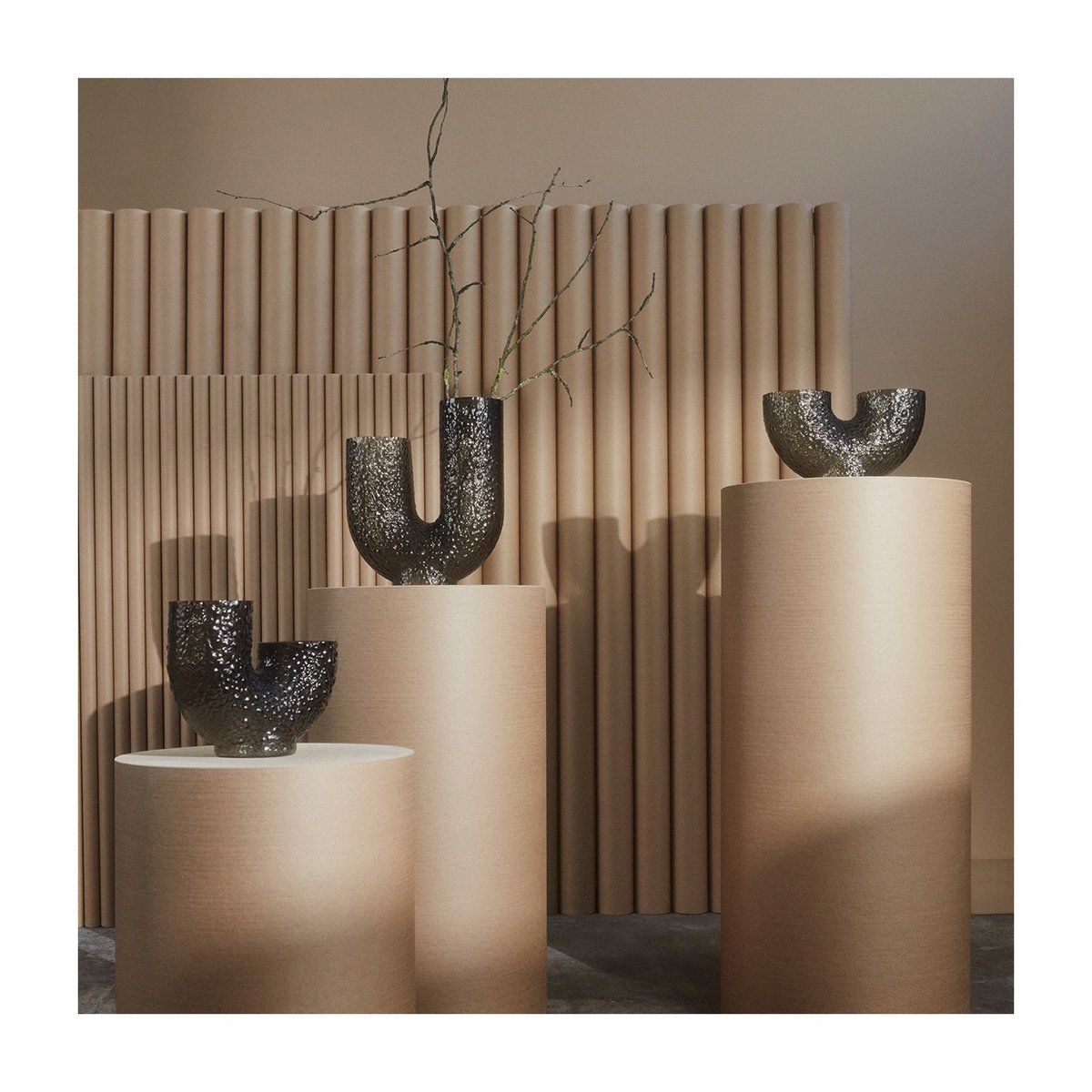 Vase Verre Soufflé H 40 cm Arura noir, AYTM