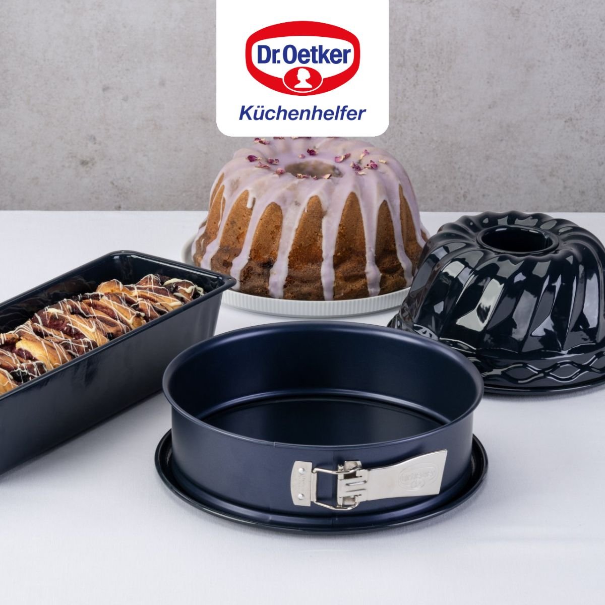 Lot de 2 moules à gâteaux 35/35 cm en acier BACK-LIEBE bleu, DR OETKER