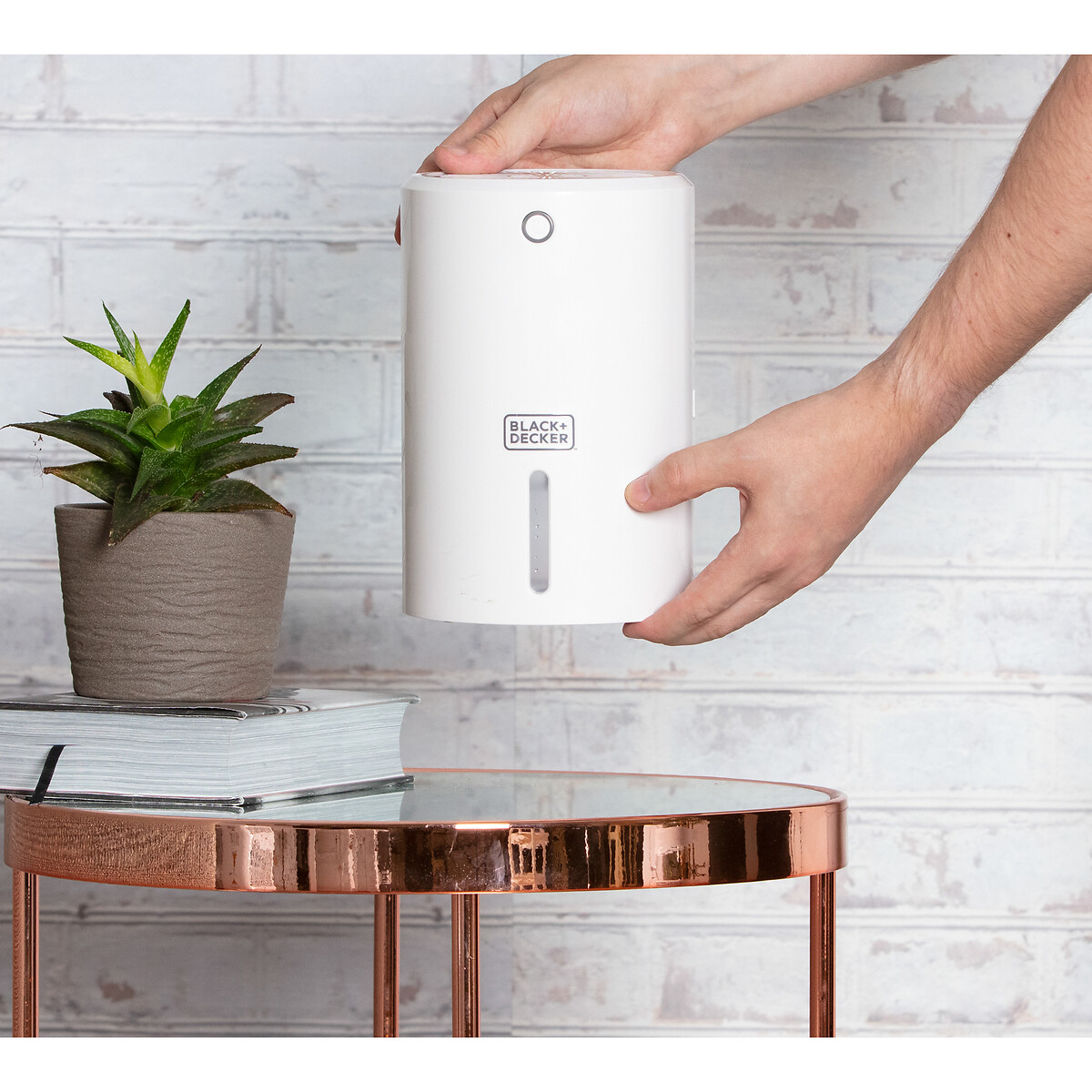 900ml Compact Dehumidifier - BXEH60001 white, BLACK & DECKER